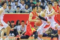 Kaiyun开云中国官方网站-转会期体能课后；山东男篮临场应变备战欧超杯；赛场秩序良好；临场指挥获称赞的简单介绍